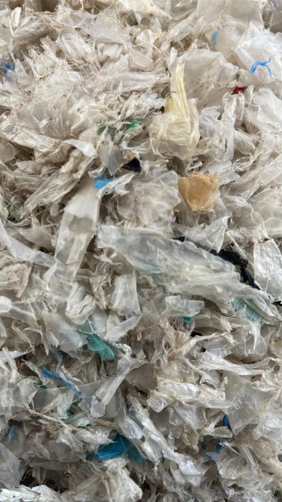 LDPE washed and shredded